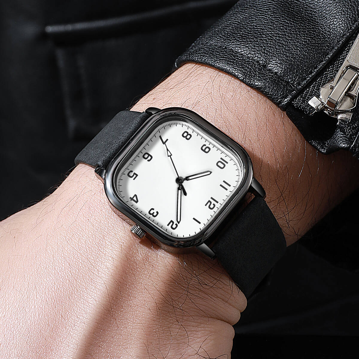 Fashion Square Men Watches Sim - Leather Watch Band Men recensione e prezzo