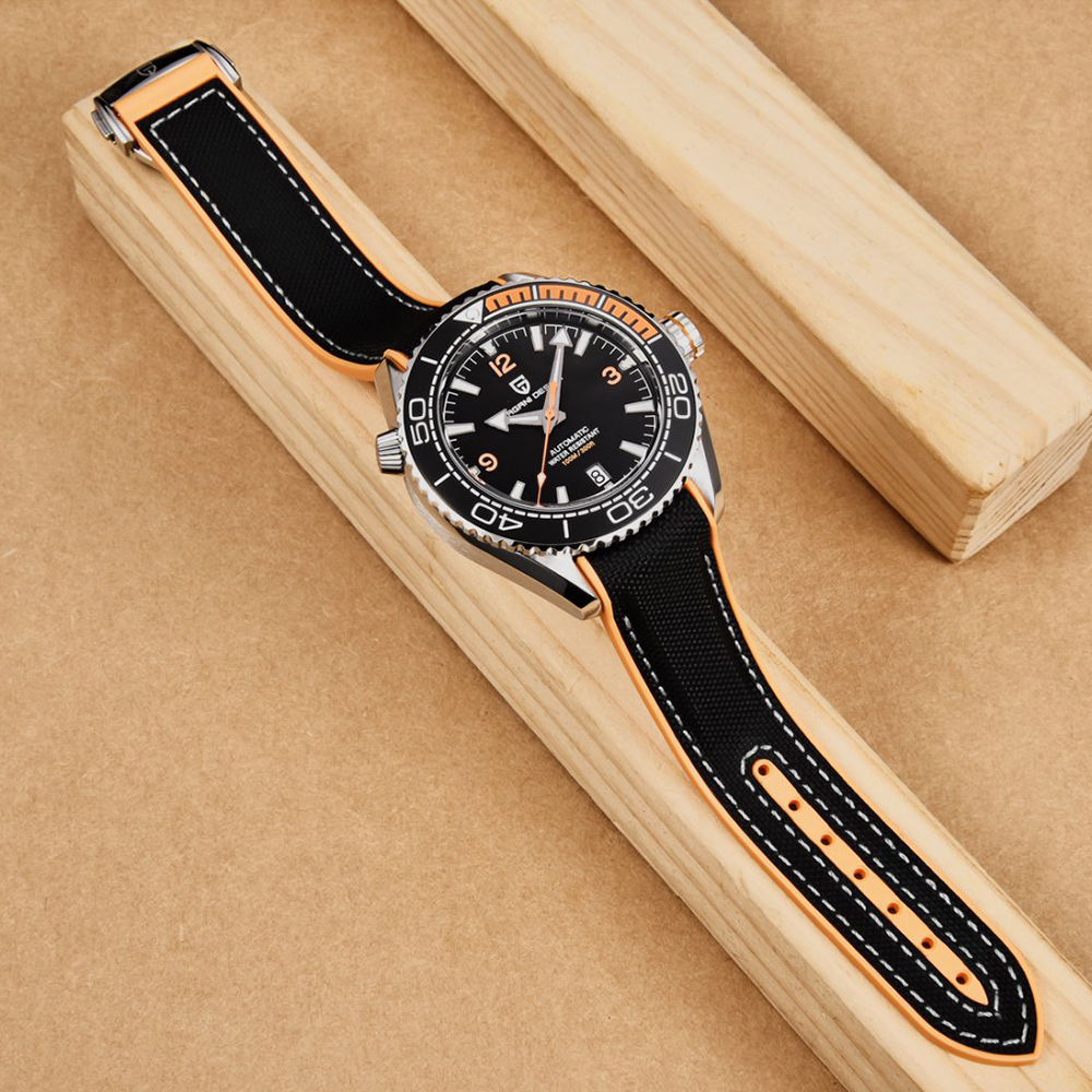 PAGANI DESIGN Diving Watch 100 - Rubber Strap Diver recensione e prezzo