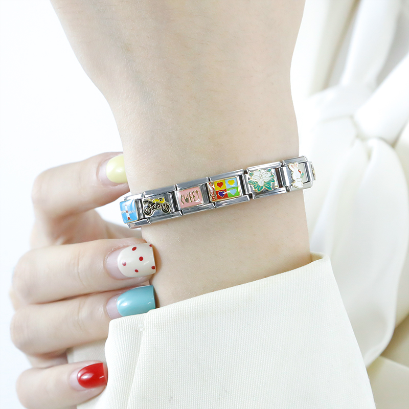 Hapiship Original Daisy Horse  - Butterfly Clasp Deployant recensione e prezzo