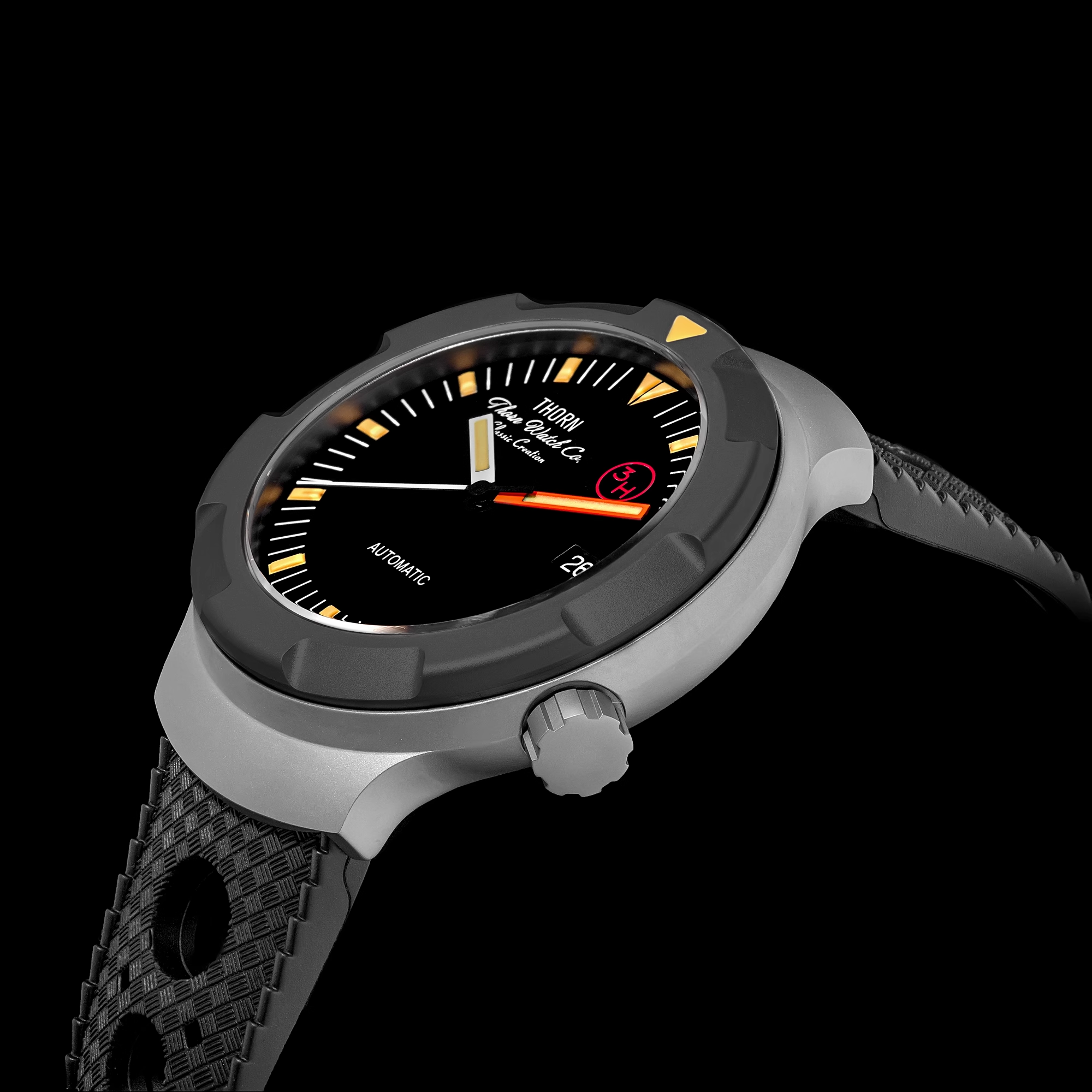 Thorn 42mm Men's Retro Titaniu - Rubber Strap Diver recensione e prezzo